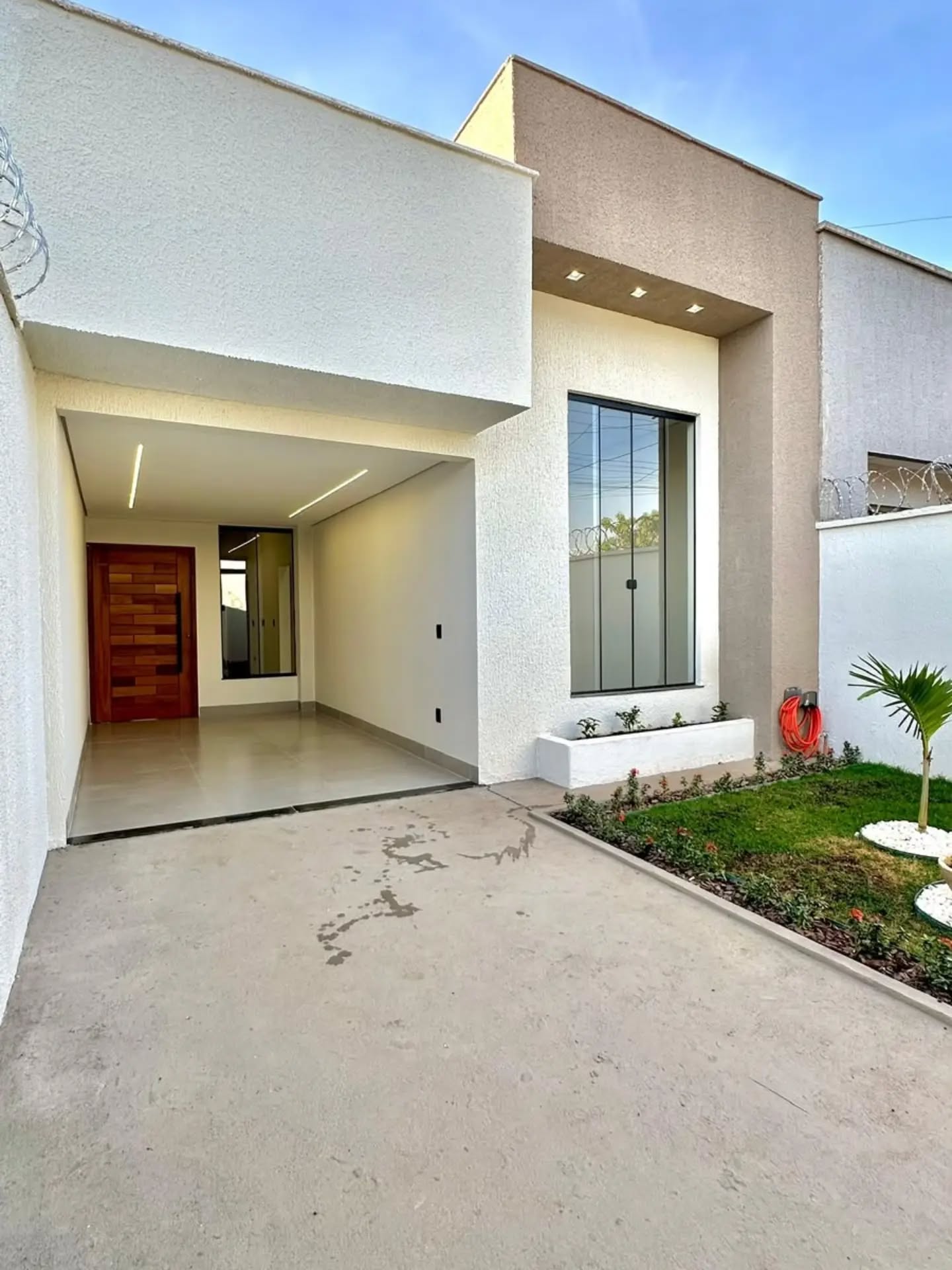 Casa, 3 quartos, 105 m² - Foto 1