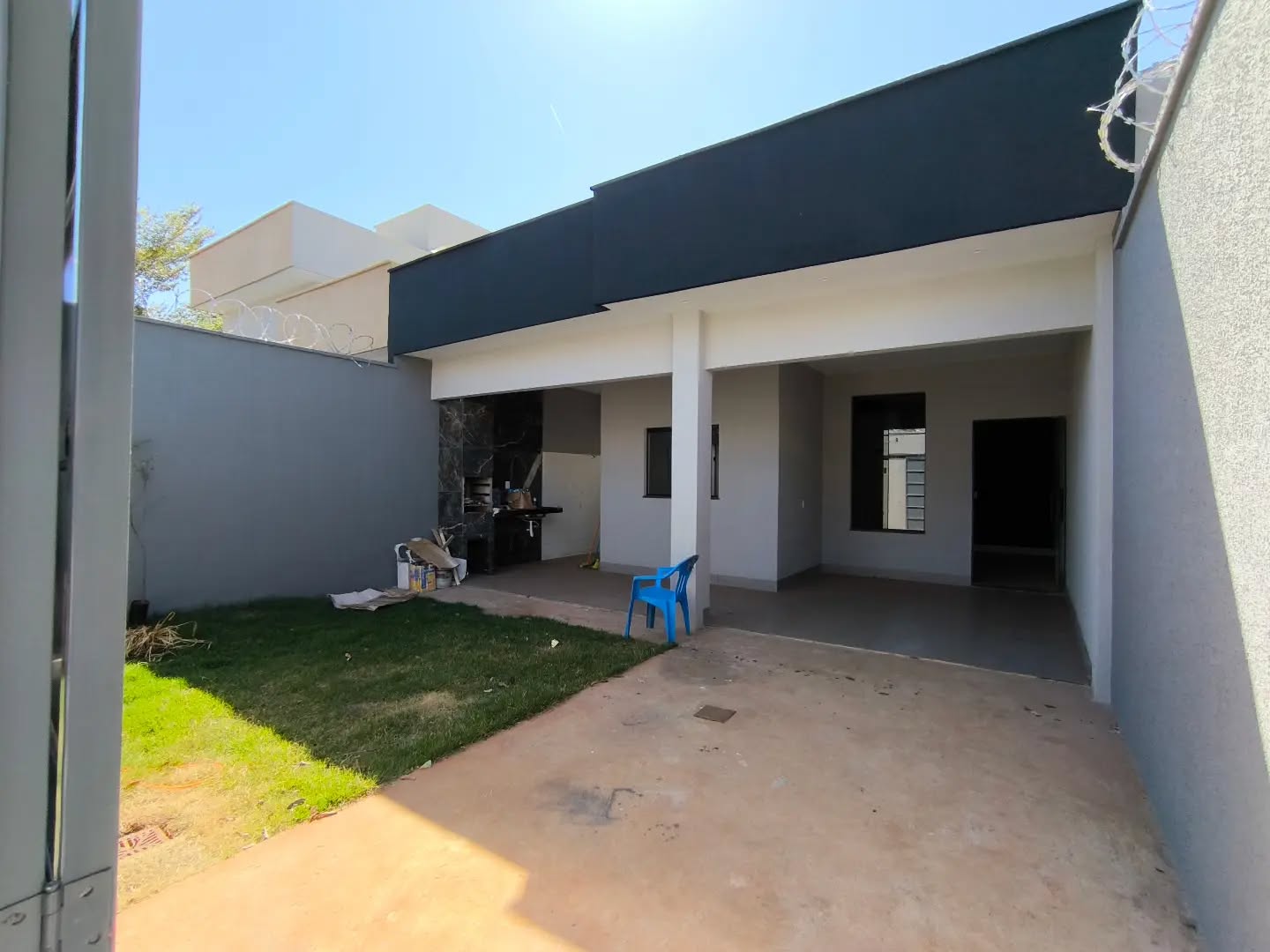 Casa, 3 quartos, 92 m² - Foto 1