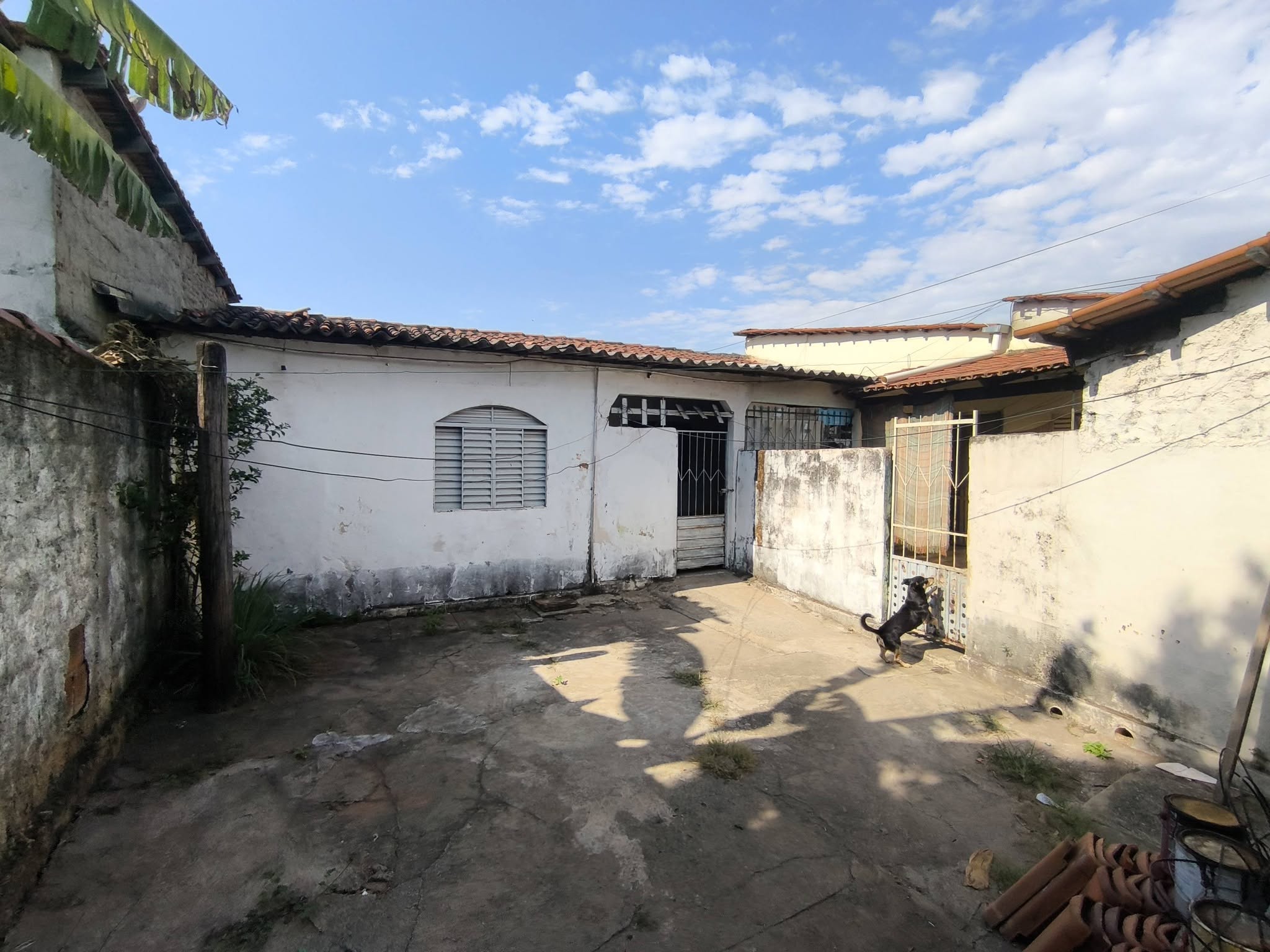 Casa, 3 quartos, 182 m² - Foto 2
